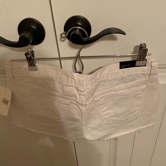 J Brand White Cut Off Shorts NWT 26 - Picture 2 of 2